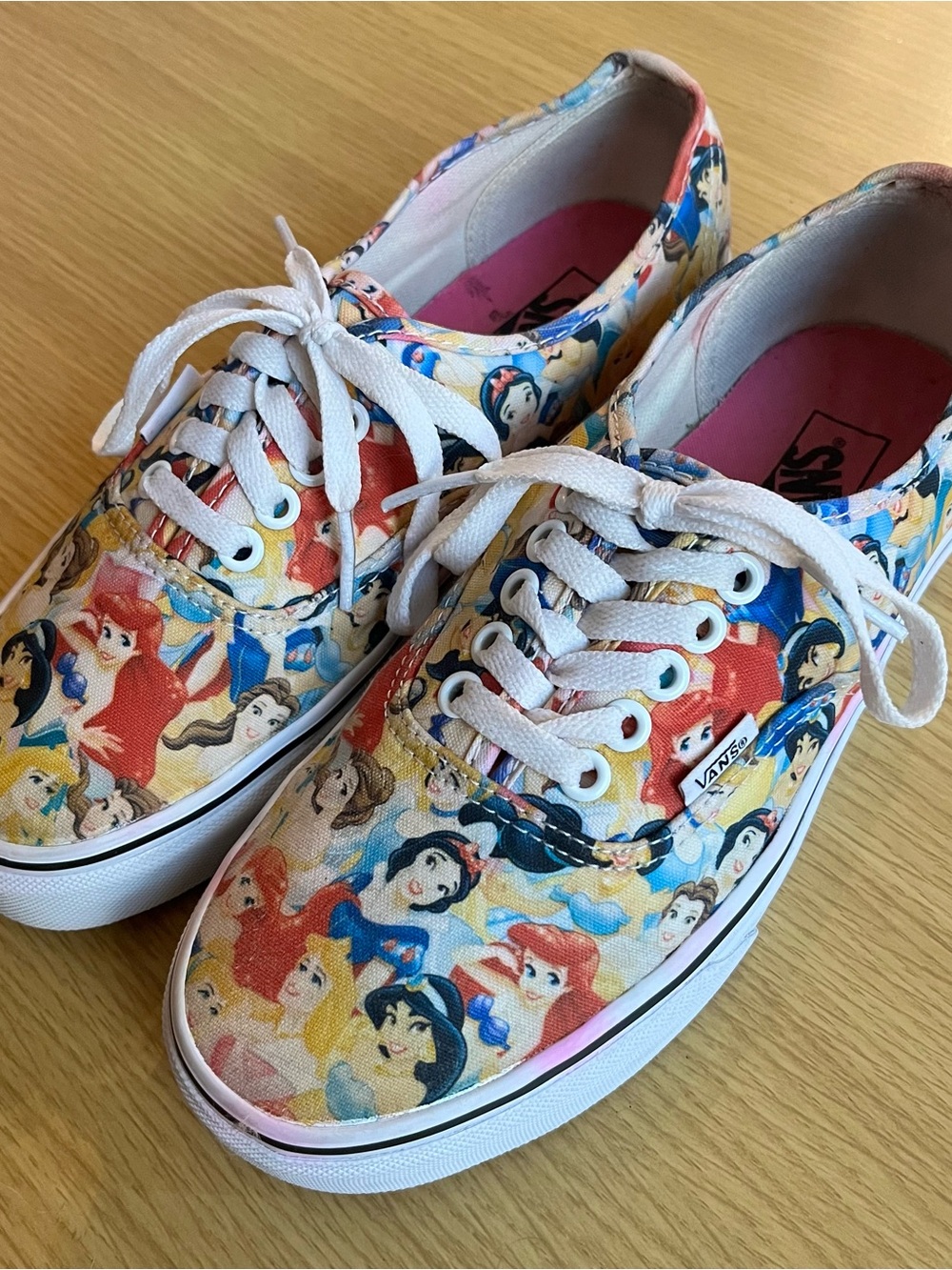 VANS Disney x Old Skool Disney Princess Women’s Sz 8 Mens Sz 6.5 Low Sneakers